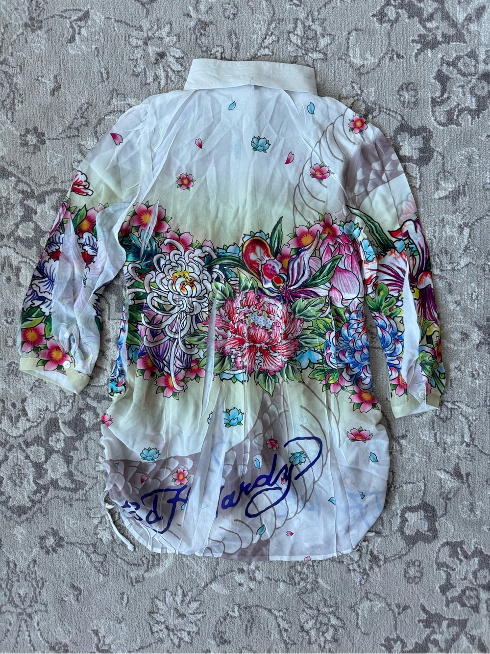 Ed Hardy White Button-Up 3/4 Sleeve Blouse Classic Floral Tattoo Motive - Picture 3 of 9